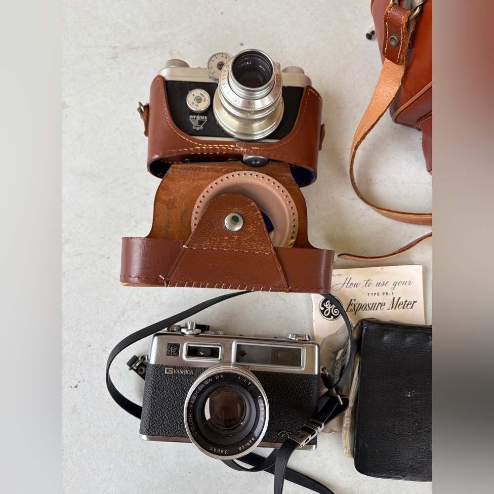 Vintage GE Exposure Meter with Brown Leather Case